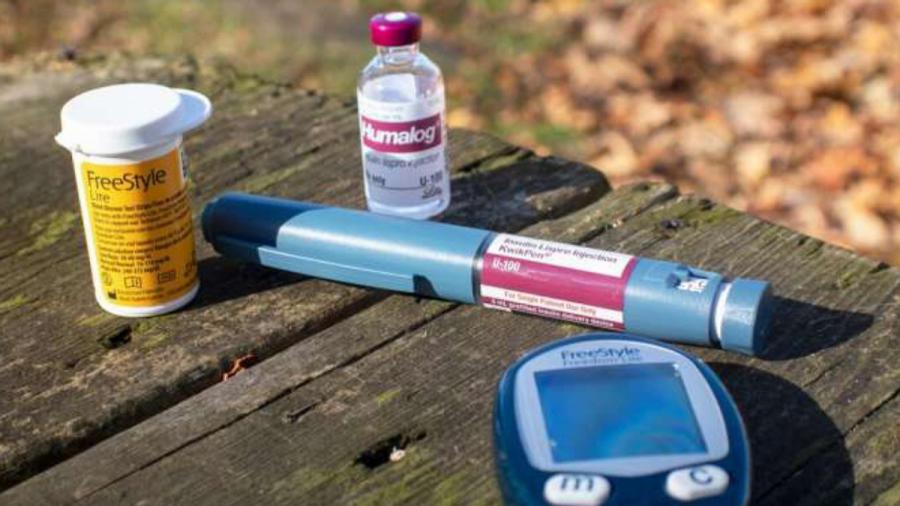کنترل دیابت با چند روش ساده/هرگز داروهای گیاهی را جایگزین درمان اصلی نکنید