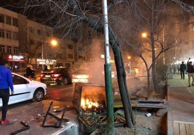 قوه قضائیه: اغتشاشگر خیابان ستارخان تهران هم به اعدام محکوم شد