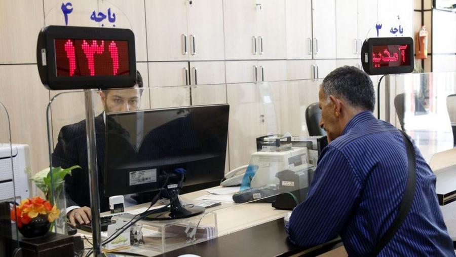 چرایی برکناری مدیر یک بانک در قم/ بخشنامه حجابی در کار نبوده آقای استاندار
