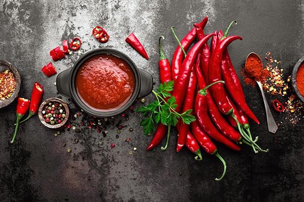 افرادی که غذاهای تند می خورند، عجول تر هستند