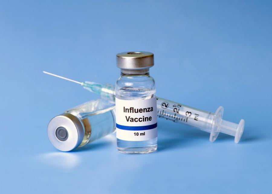 آنفلوانزا سه موج دارد/ هر سال واکسن بزنید