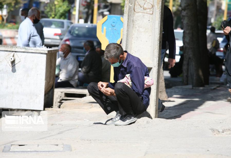 لزوم افزایش حقوق کارگران بر اساس نرخ واقعی تورم/ همچنان دو سوم سفره کارگران خالی است 