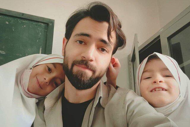 عکاسی که معلم شد/ اداره کلاس مختلط سخت تر است!