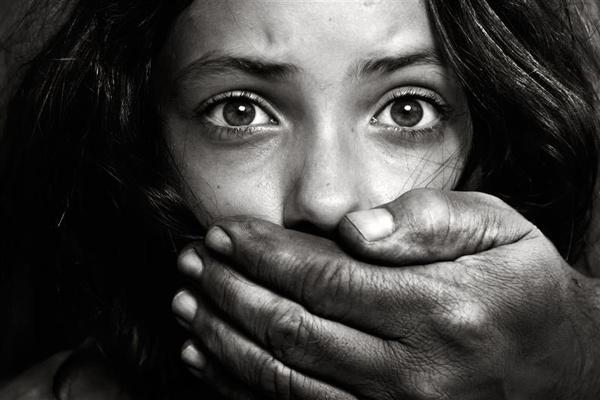ربودن دختر ۴ ساله برای انتقام از شوهر سابق/ مرد می گوید همسر سابقش بیماری روانی دارد