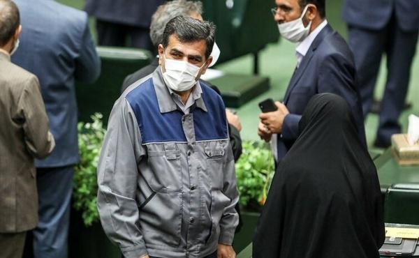 افزایش حقوق کارگران نباید کمتر از ۵۰ درصد باشد/ سقف افزایش حقوق‌ها براساس شاخص‌های ماده ۴۱ قانون کار تعیین شود 