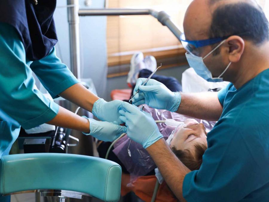 کدام خدمات دندانپزشکی تحت پوشش بیمه است؟