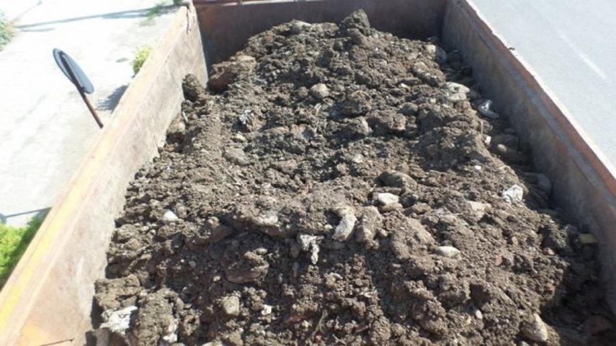  توقیف کامیون حامل شن و ماسه غیرمجاز در فومن