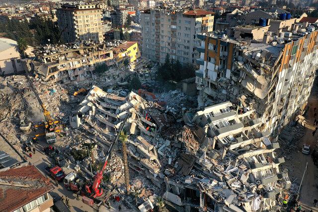 افزایش شمار قربانیان زمین لرزه در ترکیه