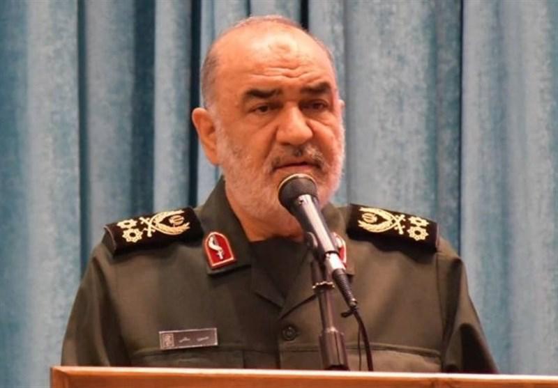 ما در حال «ساخت تاریخ» هستیم / روزی در کرخه می جنگیدیم اما امروز، کنار مدیترانه و دریای سرخ هستیم / دشمن را «تجزیه» کردیم