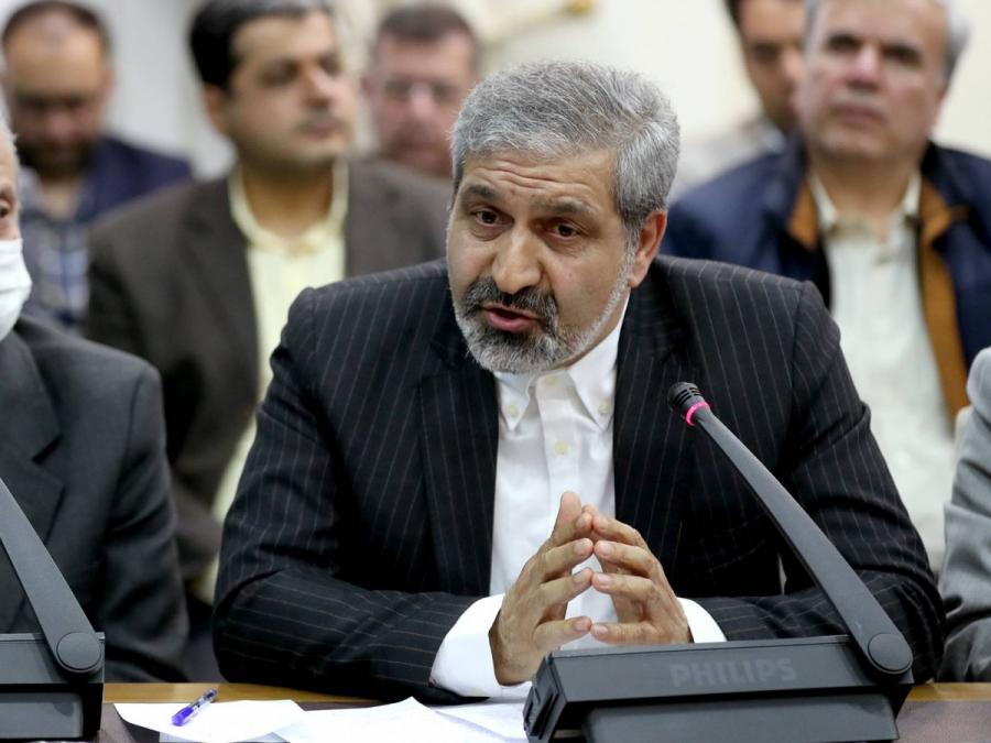 اولین واکنش «پروفسور» جنجالی پایتون؛ آنچه گفتم مبتنی بر علم است، بروید در چت‌ جی‌پی‌تی جستجو کنید!