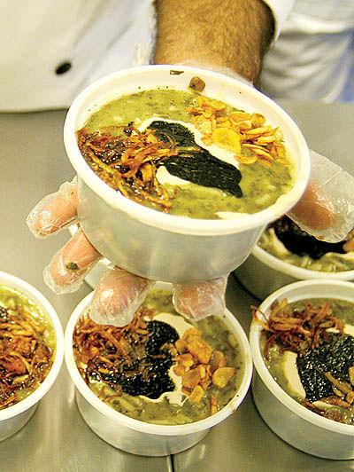 جریمه ۳۰۰ میلیونی یک آش فروشی در رشت به جرم گرانفروشی