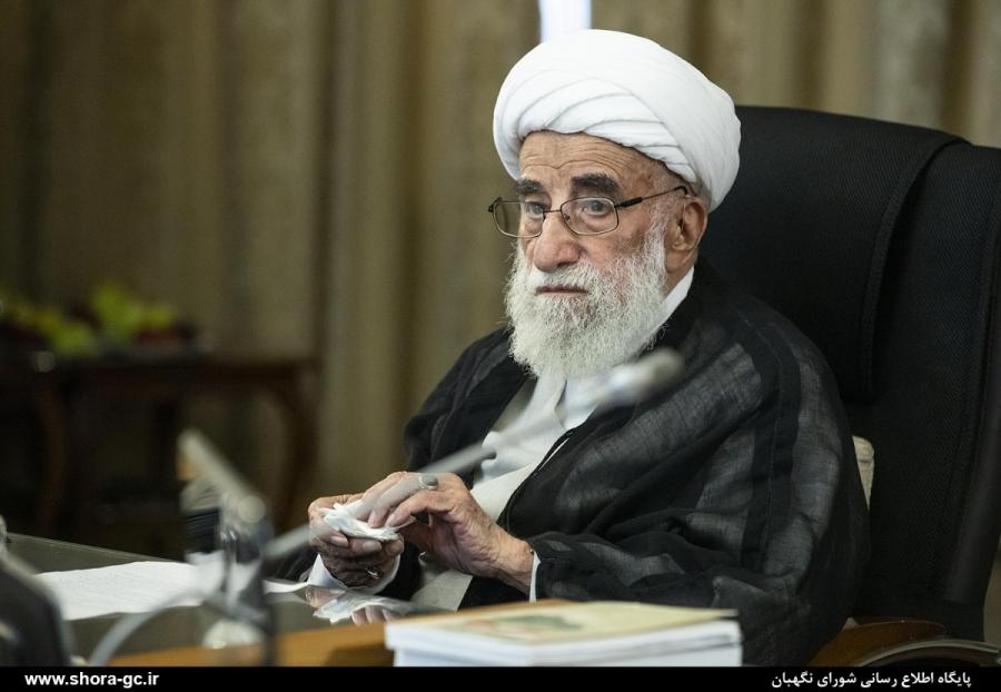 آیت الله جنتی در دبیری شورای نگهبان ابقا شد