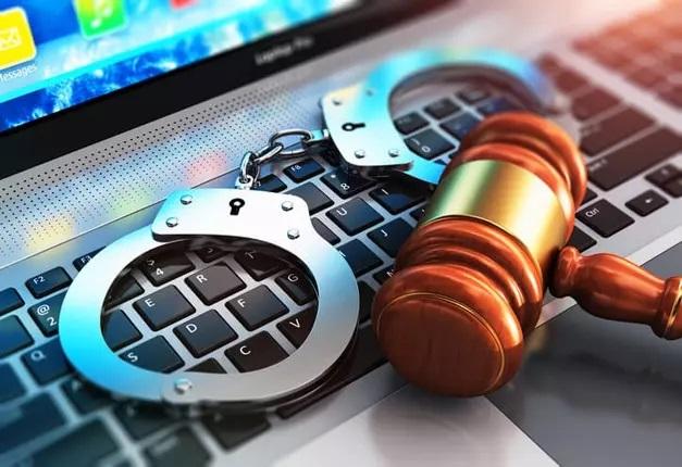 دستگیری عامل انتشار محتوای غیر اخلاقی در رشت