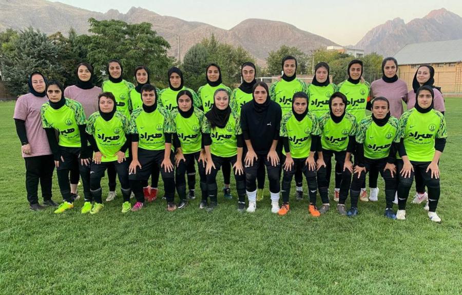 صعود مقتدرانه تیم بانوان باشگاه کارگران رشت به لیگ دسته اول فوتبال زنان