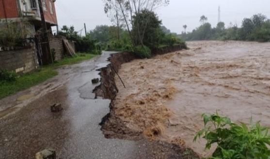 شرکت آب منطقه ای گیلان نسبت به سیلابی شدن رودخانه ها هشدار داد