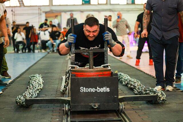 درگیری و چاقوکشی در مسابقات قوی‌ترین مردان ایران