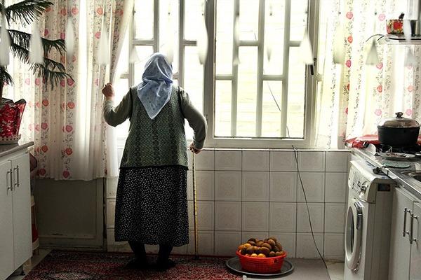 ۱۲ تا ۱۵ درصد سالمندان ایرانی تنهایی زندگی می‌کنند