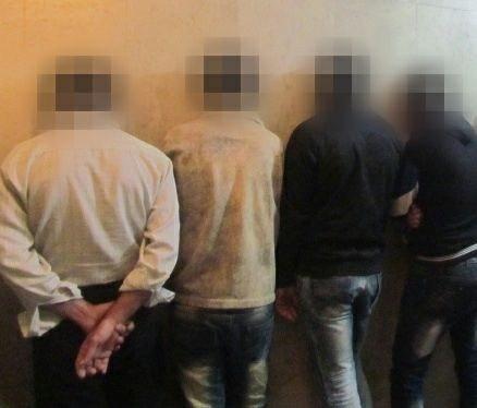 کاوشگران گنج در دام پلیس شفت/ دستگیری ۴ نفر به علت حفاری غیرمجاز برای کشف اشیای عتیقه