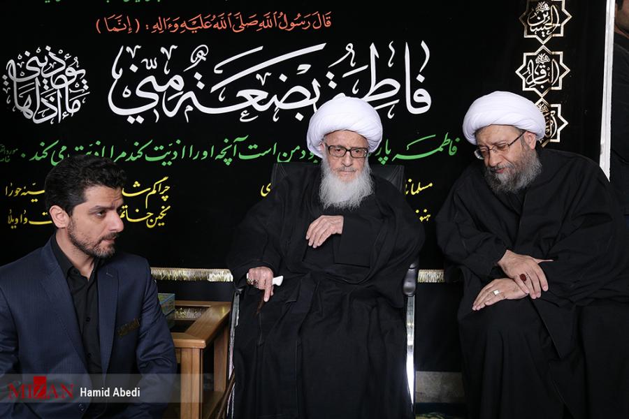 آیت الله وحید خراسانی و آملی لاریجانی عزادار شدند 