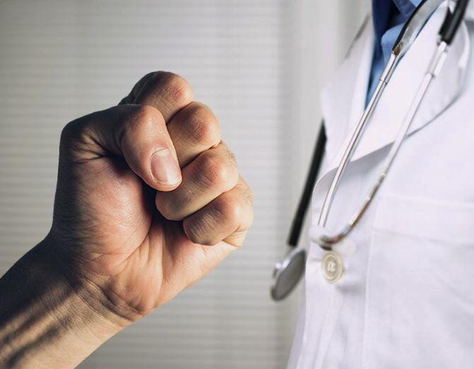 ضرب و شتم دومین پرستار بیمارستان شهید جلیل یاسوج