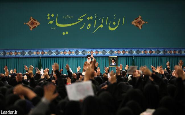 دیدگاه اسلام در موضوع زن؛ منطقی و استدلالی رویکرد غرب؛ سودجویی و لذت جویی