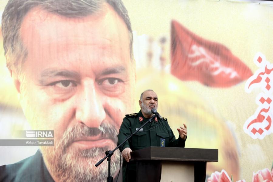 عملیات طوفان الاقصی کاملا فلسطینی بود/ما هنوز انتقام ترور شهید سلیمانی و ابومهدی را نگرفته ایم