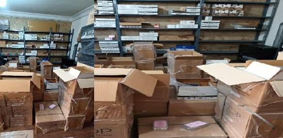 لو رفتن انبار ۳۲ میلیاردی کالای قاچاق در رشت