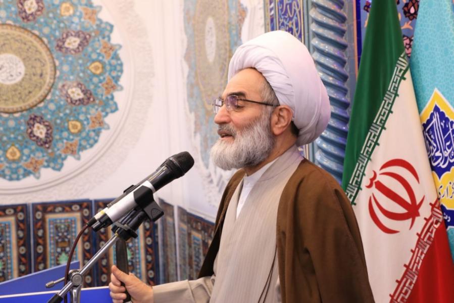  عده ای با بی حجابی و کشف حجاب، انگیزه مخالفت با نظام دارند /برخی کاندیداها با حضور در روستاها پذیرایی های خود را آغاز کرده اند
