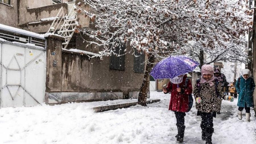تعطیلی برخی مدارس مناطق کوهستانی در گیلانی