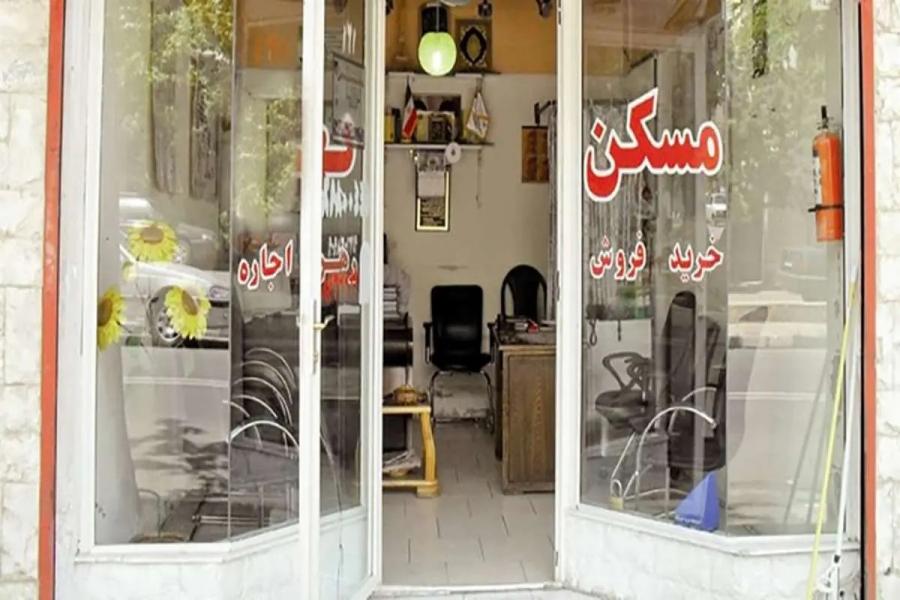 هجوم مشاوران املاک برای خرید خانه های نقلی قدیمی‌ساز / افزایش قیمت دلار باز هم پای دلالان را به بازار مسکن باز کرد