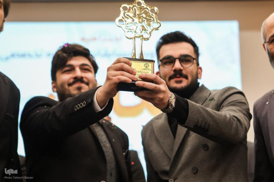 تیم سردار جنگل قهرمان مناظرات دانشجویی شد