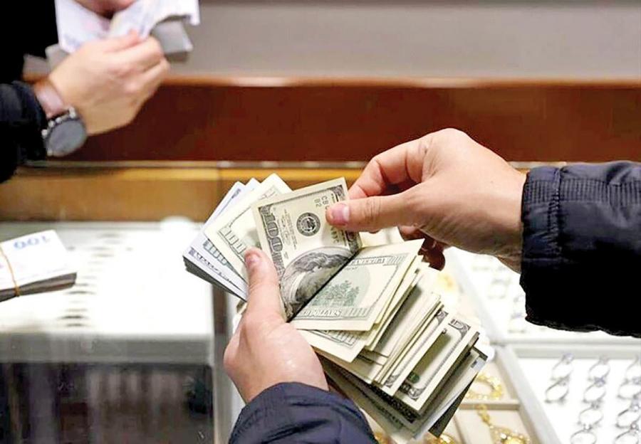 قیمت دلار امروز ۲۷ فروردین ۱۴۰۴ / دلار در کریدور ۸۰ هزار تومانی باقی ماند