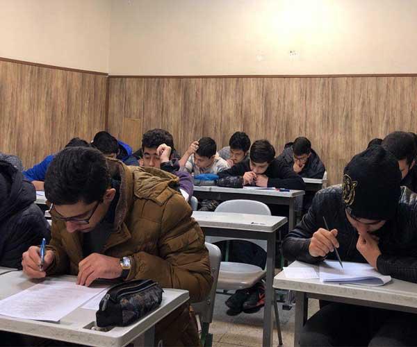 آغاز آزمون های«شبه نهایی»دبیرستانی ها از پس فردا