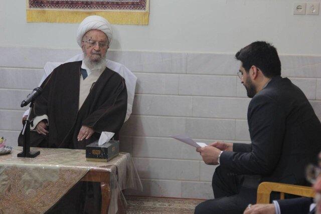 هرکس تمکن مالی بیشتری دارد باید مالیات بیشتری پرداخت کند