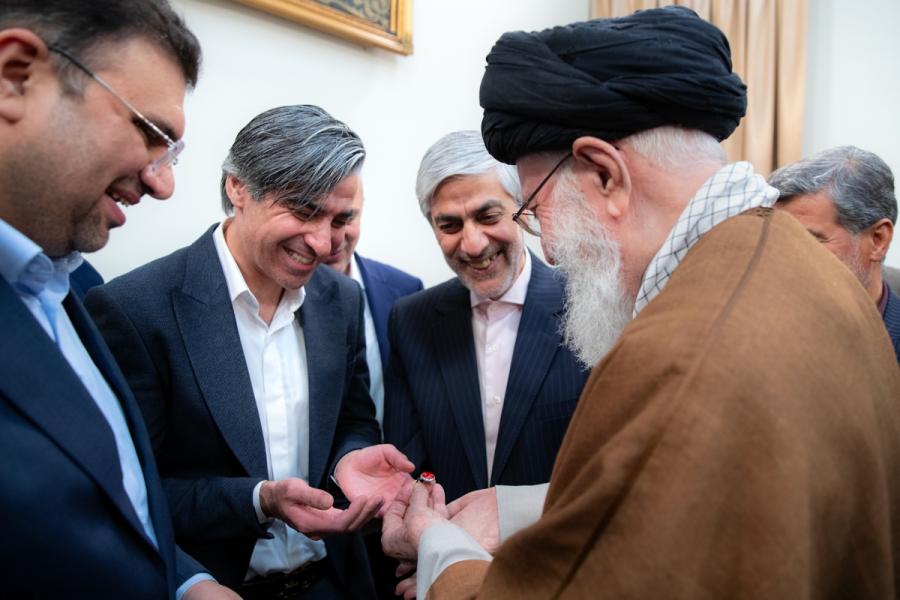 دیدار اعضای تیم ملی فوتسال با رهبر انقلاب/تصاویر دیدار اعضای تیم ملی فوتسال با رهبر انقلاب/تصاویر