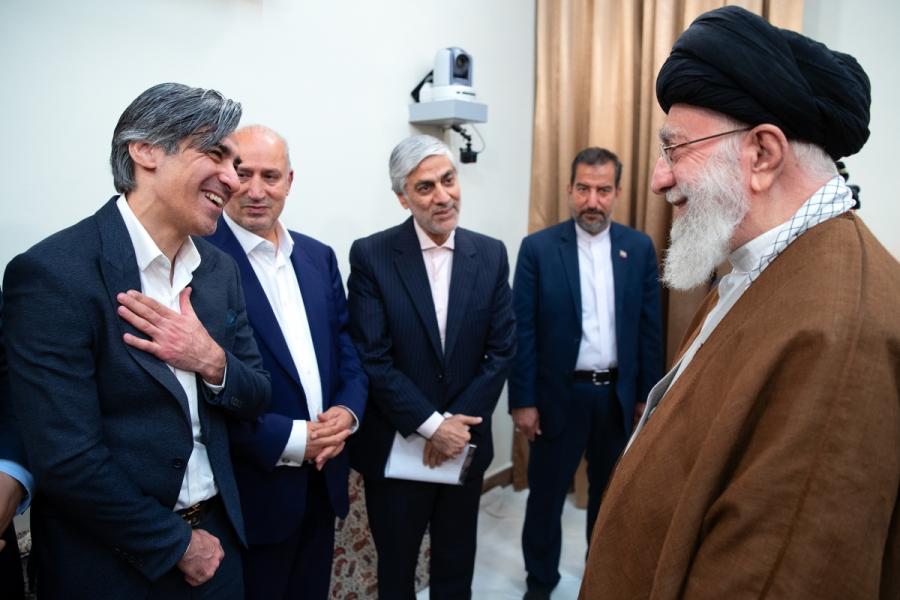 دیدار اعضای تیم ملی فوتسال با رهبر انقلاب/تصاویر دیدار اعضای تیم ملی فوتسال با رهبر انقلاب/تصاویر