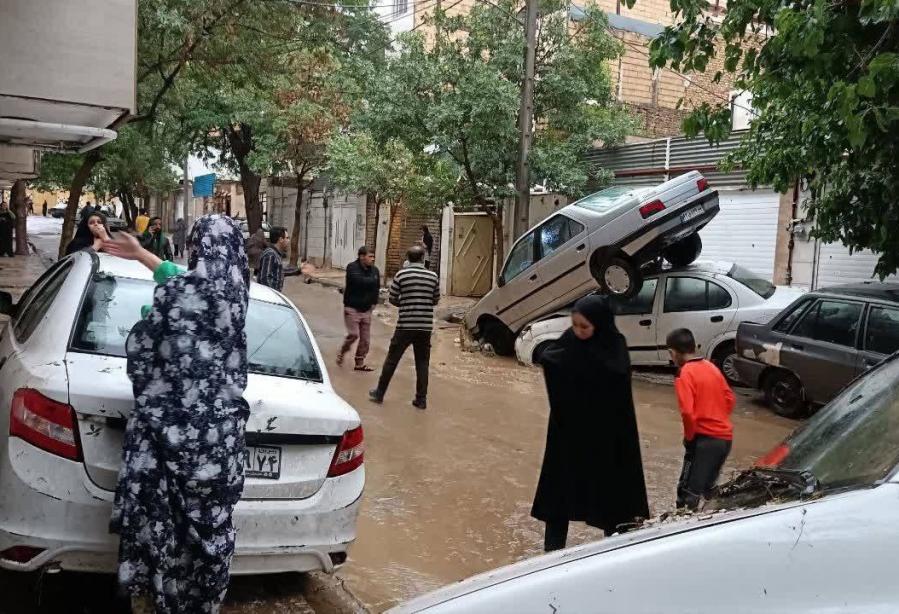 برخی مفقودی های سیل مشهد بچه هایی هستند که مدارس شان تعطیل شده بود 