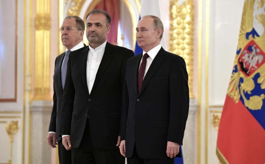 جزئیات جلسه پوتین رئیس‌جمهوری روسیه با حضور سفیر ایران در پی حادثه بالگرد رئیس‌جمهور