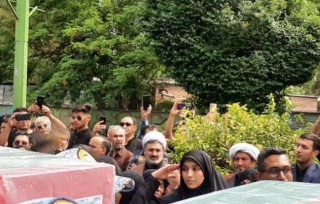 پیکر خلبان شهید مصطفوی به خاک سپرده شد