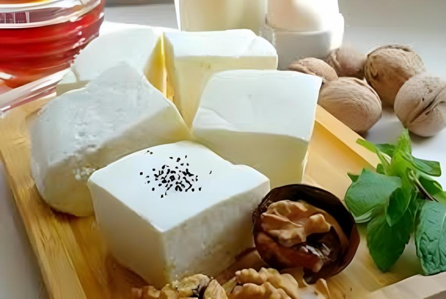 مصرف پنیر باعث ضعف حافظه می‌شود؟
