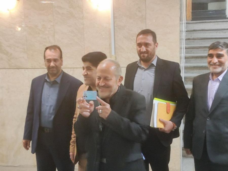 علیرضا افشار داوطلب کاندیداتوری انتخابات ریاست‌جمهوری شد