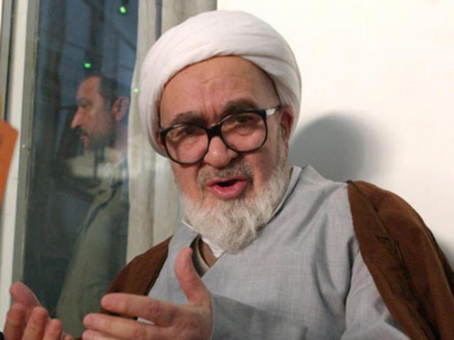 انتشار نامه‌ی آیت‌الله منتظری سه روز پس از دوم خرداد به سید محمد خاتمی برای اولین بار 