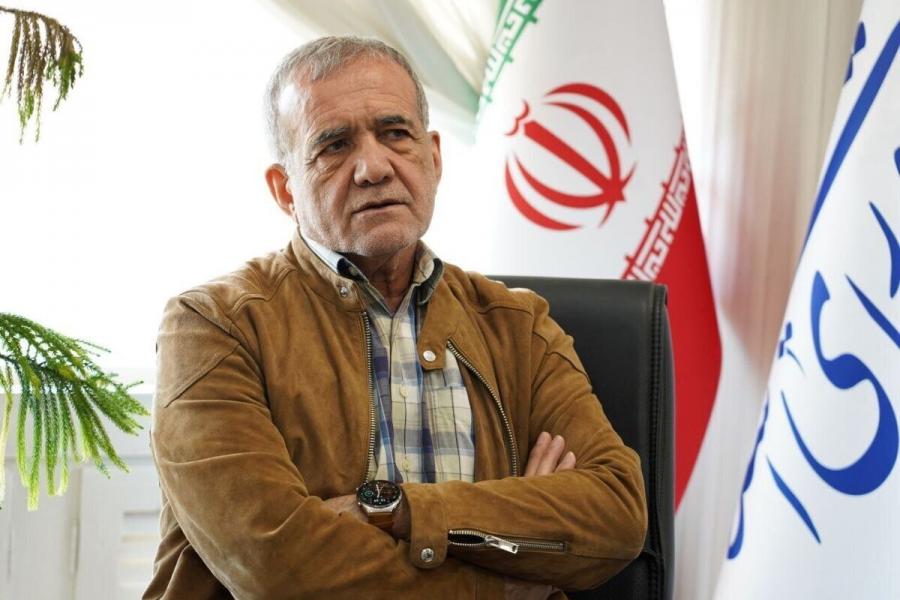 پزشکیان: جامعه کارگری پیشنهاد خود برای گزینه وزارت کار را مطرح کند
