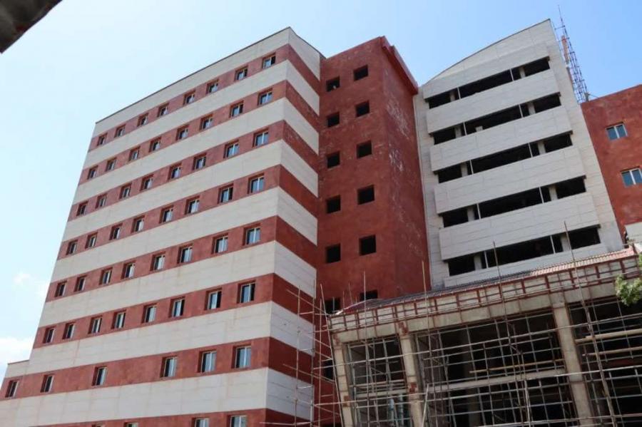 مدیران مرتبط هفته آینده باید زمان دقیق تکمیل بیمارستان۴۲۱تختخوابی لاکان رشت را اعلام کنند