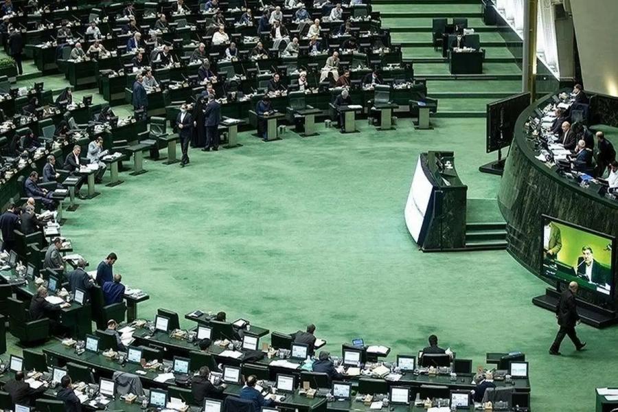 جلسه مجلس برای بررسی صلاحیت کابینه چهاردهم آغاز شد