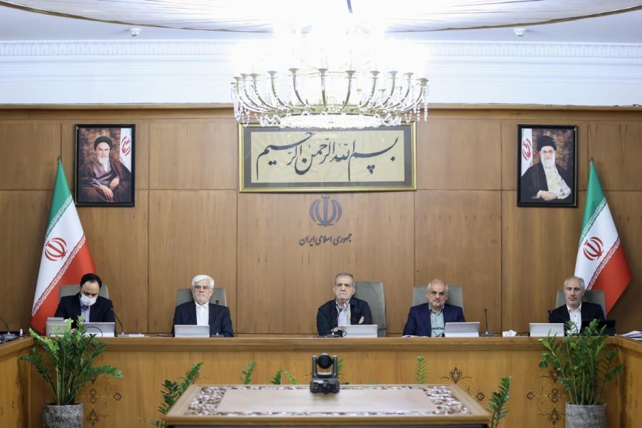 نمی‌شود برای افزایش مشارکت پزشکیان تاییدصلاحیت شود، اما کابینه او را تندروها بچینند