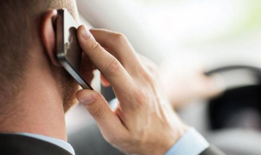 جریمه استفاده از تلفن همراه در حین رانندگی چقدر است؟