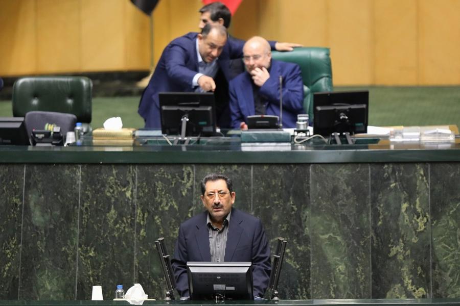 اتابک: برنامه های من مطابق با اسناد بالادستی تنظیم شده است