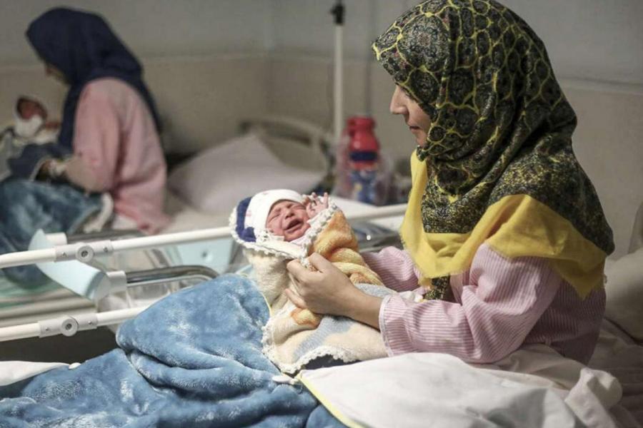 شارژ بن‌کارت‌های زنان‌باردار و دارای کودک زیر ۲ سال
