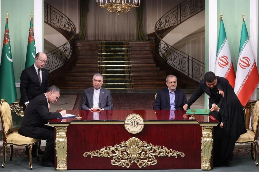 توافق ایران و ترکمنستان برای ترانزیت ۲۰ میلیون تن کالا تا ۲۰۲۵